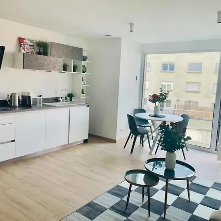 Appartement Brand New 1 Bedroom In Center W Terrace - 4a *
